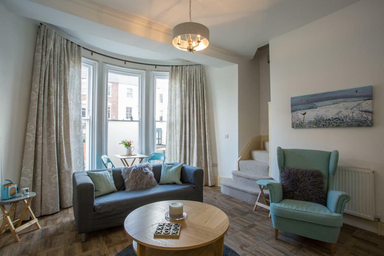 Stylish Apartment Close To Gloucester Quays & Docks Экстерьер фото